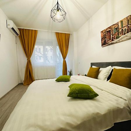 Make Yourself At Home ياش المظهر الخارجي الصورة